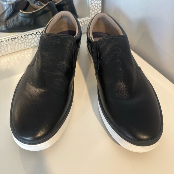 Cole Haan Men\'s Black Slip-On Shoes Sz 13M like new main image 10